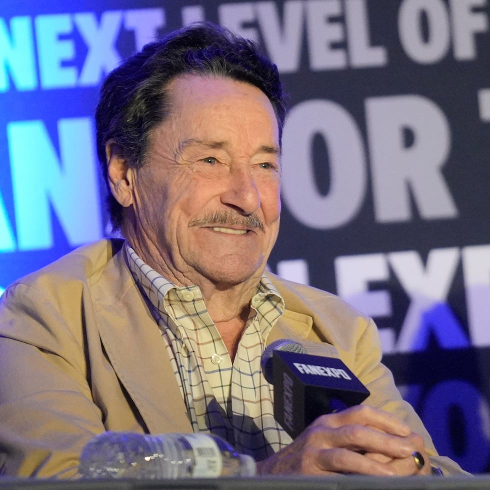 Peter Cullen.