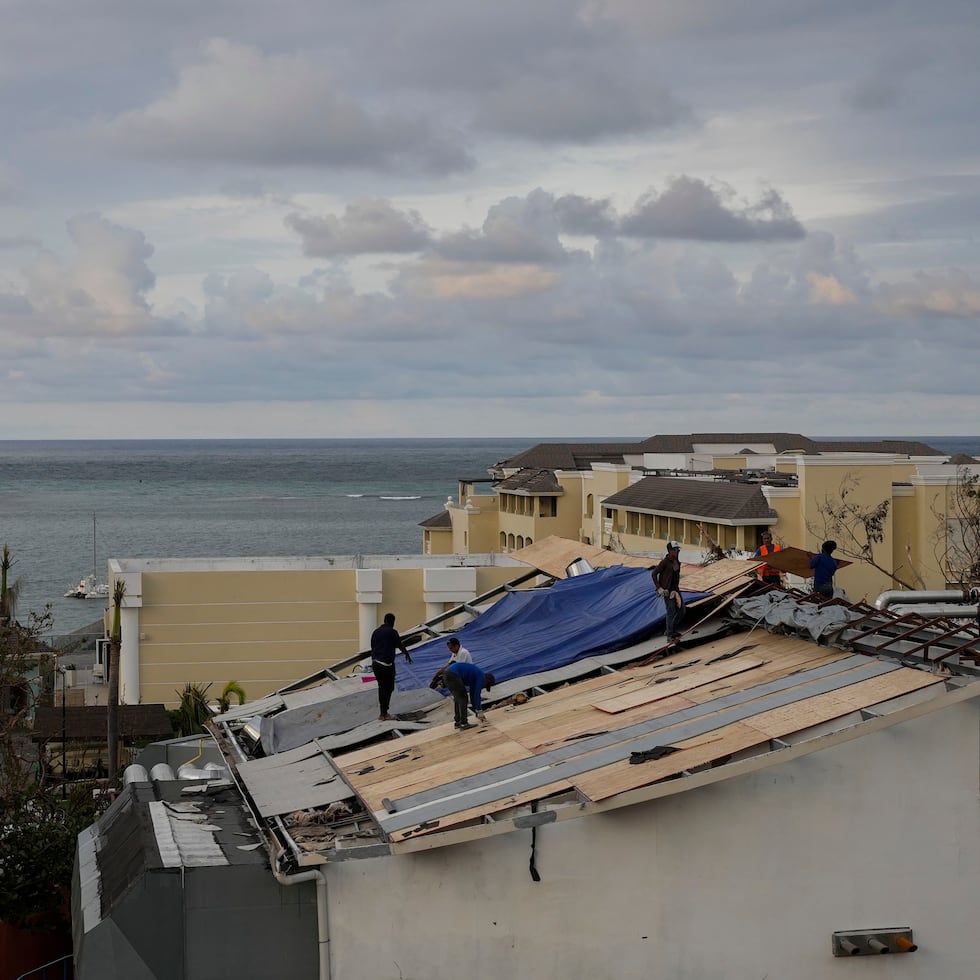 Todos los aeropuertos internacionales en Jamaica ya reanudaron operaciones y están recibiendo vuelos comerciales.