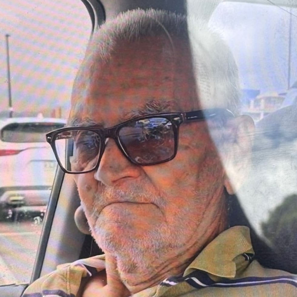 Jorge Luis Torres López de 85 años, fue visto por última vez en su residencia localizada en el kilómetro 63.2 de la carretera PR-149, del barrio Guayabal, en Juana Díaz.