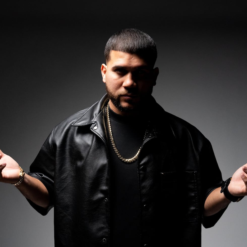 Gallo The Producer ha sabido utilizar cada crítica en una métrica de éxito.