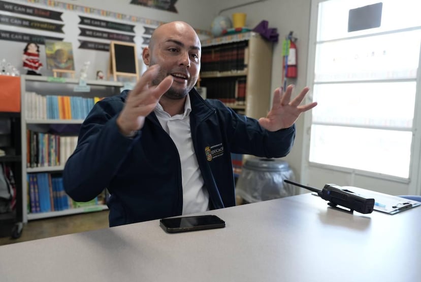 El comisionado de Seguridad del Departamento de Educación, César González.