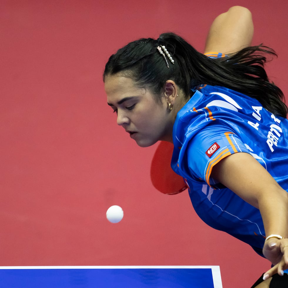 Adriana Díaz despachó por 4-0 a la guyanesa Chelsea Edghill, con parciales de 11-1, 11-7, 11-5 y 11-6.