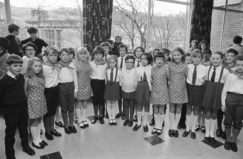 Feria de primavera para recaudar fondos para el Eisteddfod de Bangor de 1971.