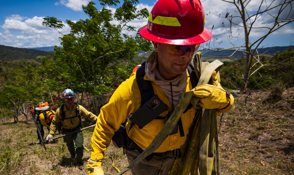 SNM alerta sobre condiciones favorables para propagación de incendios forestales en PR