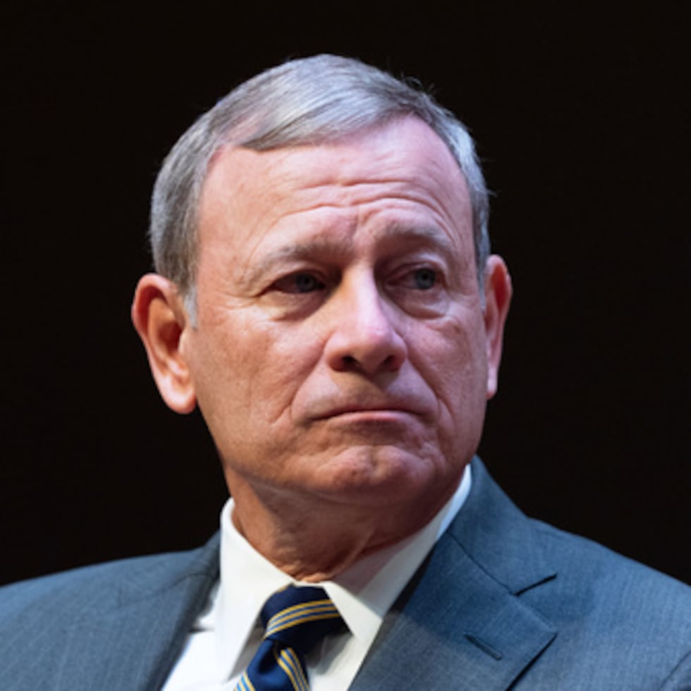 El juez presidente del Supremo federal, John Roberts, no se refirió a alguna decisión específica, pero dijo que el tribunal “simplemente no forma parte del proceso político".