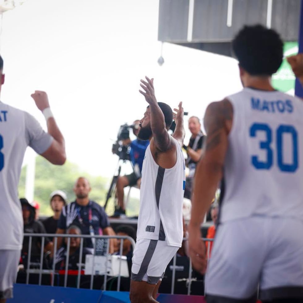 Ángel Matías lideró la ofensiva de Puerto Rico con ocho tantos.