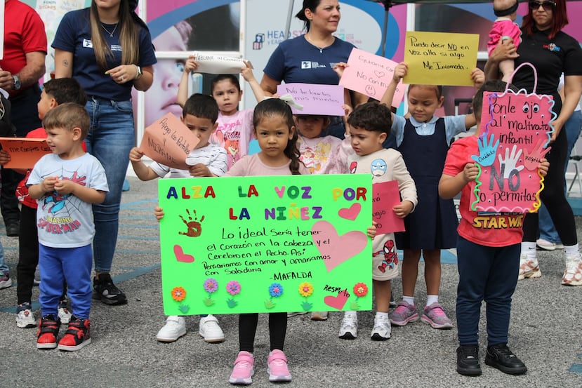 Caminata “Alza la Voz por la Niñez: Amor que Protege”, organizada por los Centros Sor Isolina Ferré (CSIF)