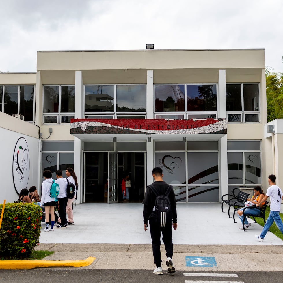 El Sindicato de Trabajadores inició el lunes un paro en el recinto de Cayey de la UPR.