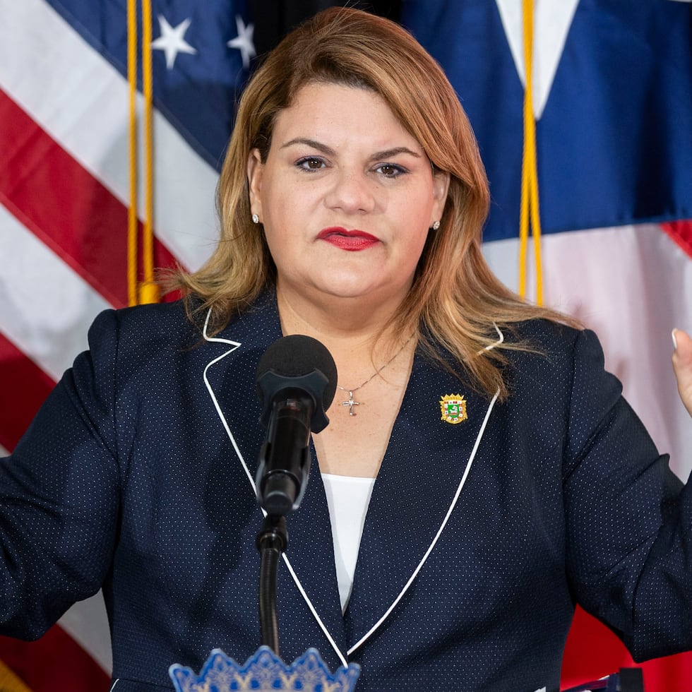 Governor Jenniffer González defended her legislative proposal on Monday.
