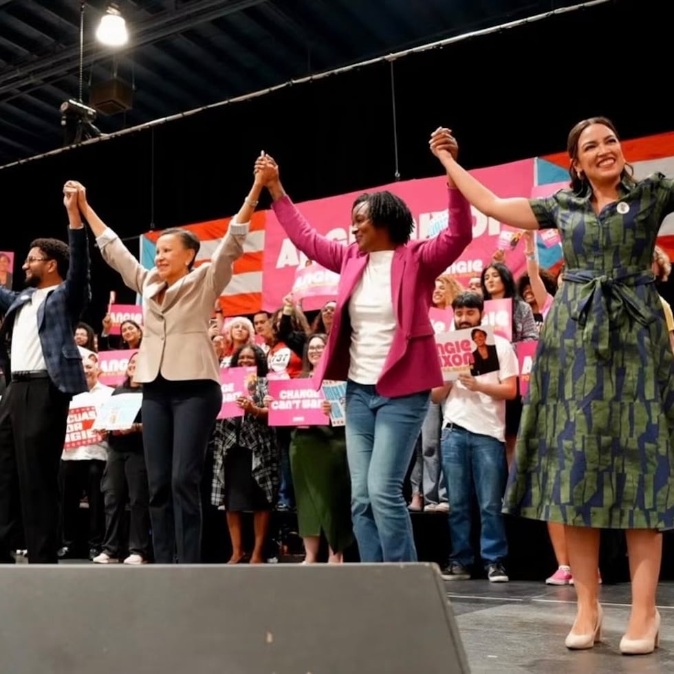Alexandria Ocasio Cortez (far right), Nydia Velázquez (second, from the left) and Maxwell Frost (far left) campaigned in Kissimmee in support of Angie Nixon (middle), democratic candidate for the U.S. Senate.