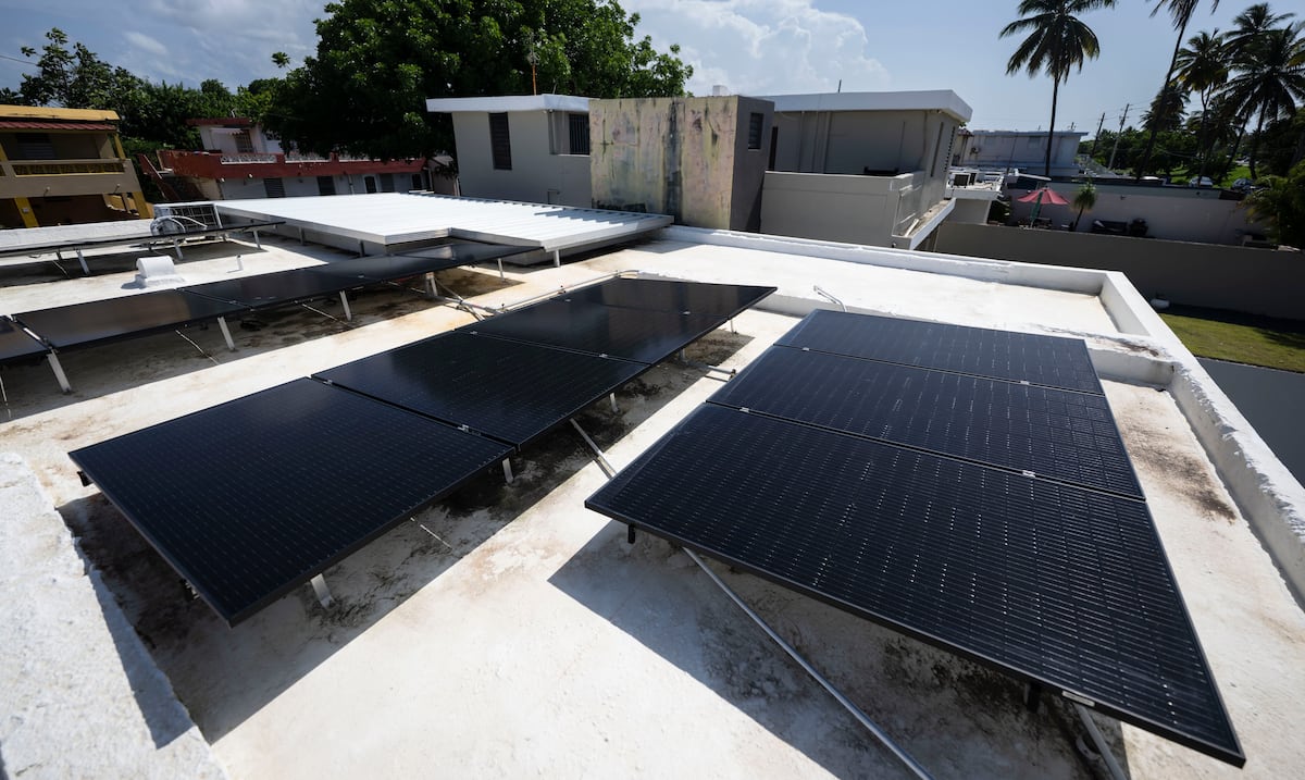 Negociado de Energía trabaja en reglamentación de "comunidades solares" en Puerto Rico