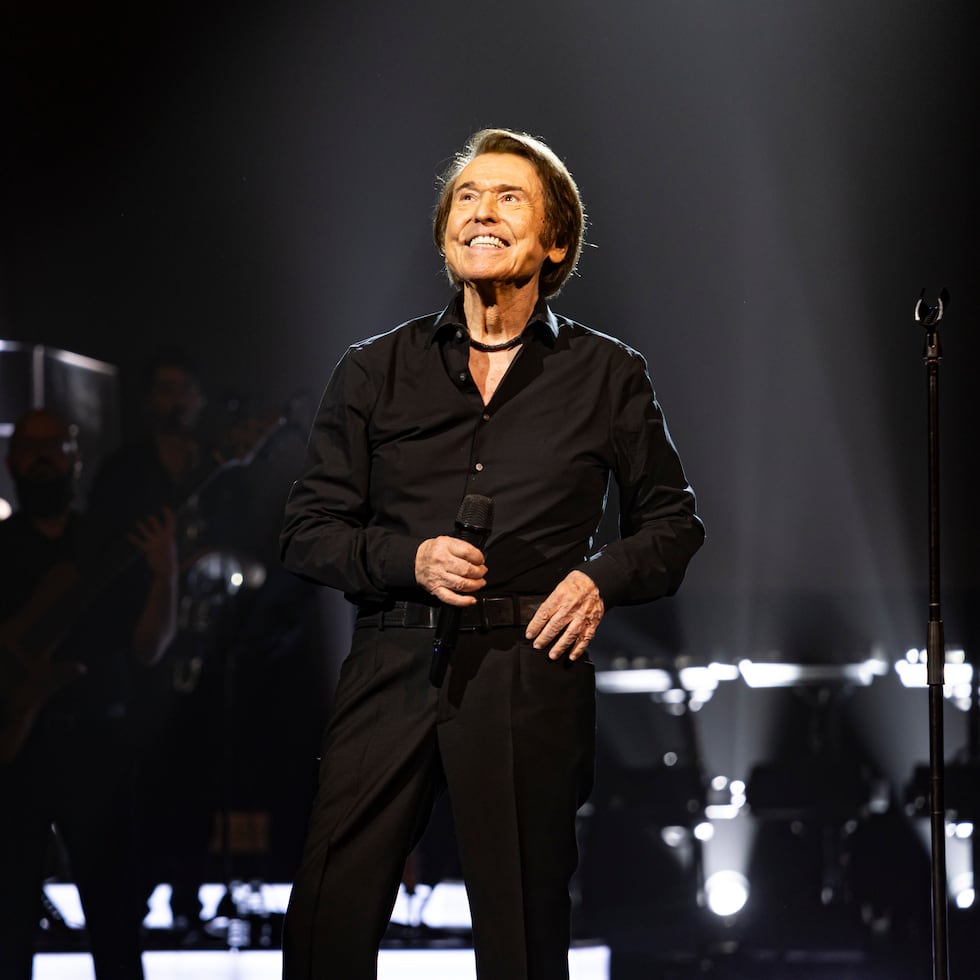 El cantante se presenta en concierto el Día de las Madres en el Coca Cola Music Hall.