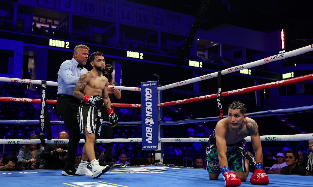 Oscar Collazo ve "muy posible" pelea con Ricardo Sandoval este año