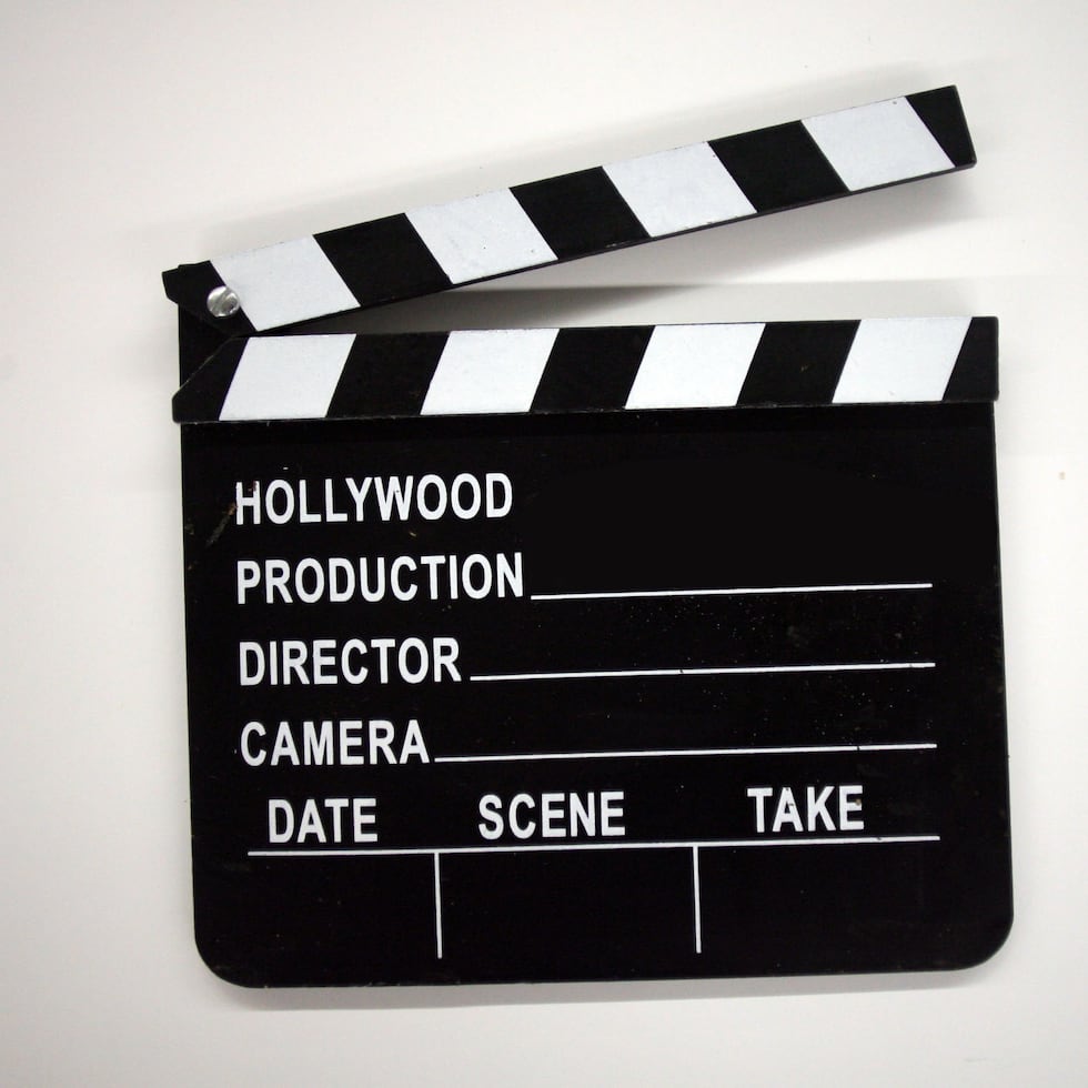 El éxito del cinematógrafo fue tal que el cine se ha convertido en un medio de entretenimiento y en una industria multimillonaria.