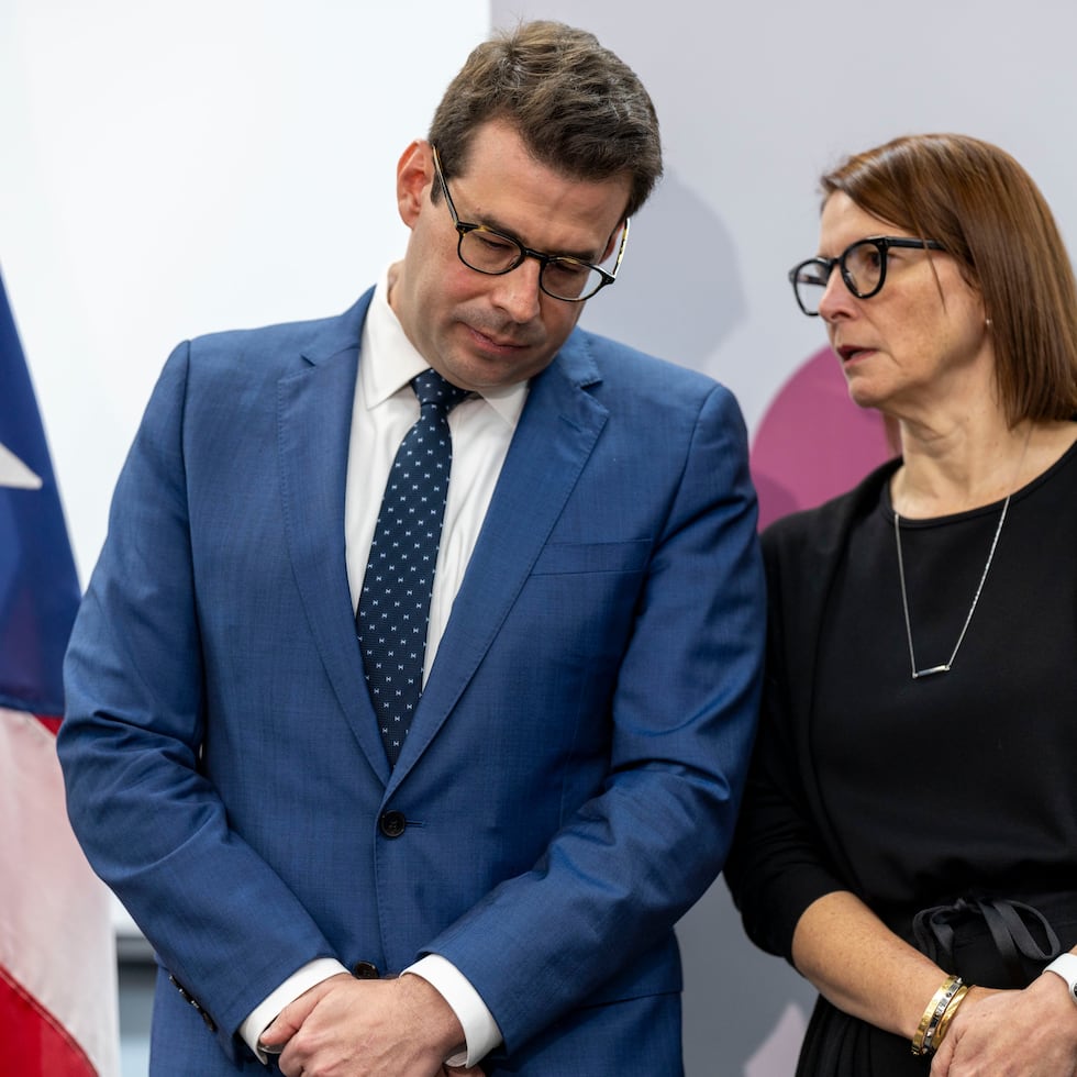 Verónica Ferraiuoli and Francisco Domenech, who are married, have, as of December 31, 2024, an account receivable of $4 million.