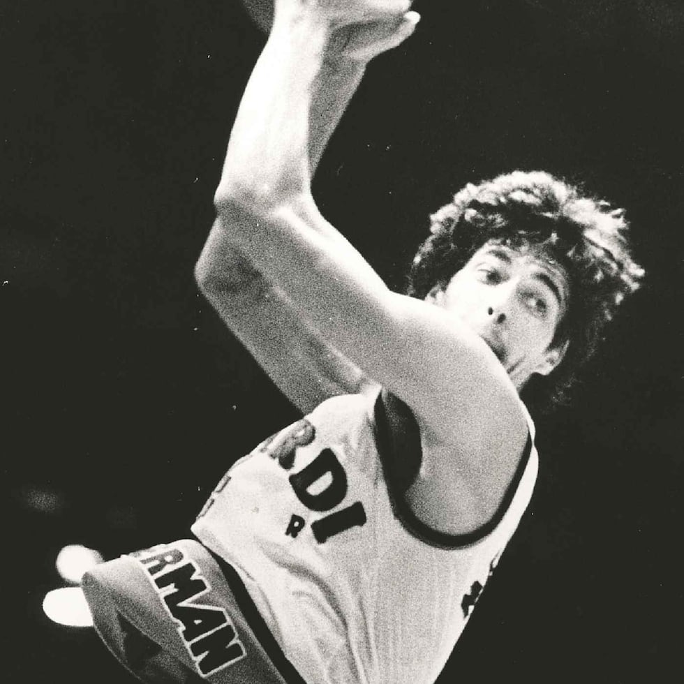 José “Piculín” Ortiz apenas tenía 17 años en la temporada de 1980, cuando debutó con los Atléticos de San Germán.