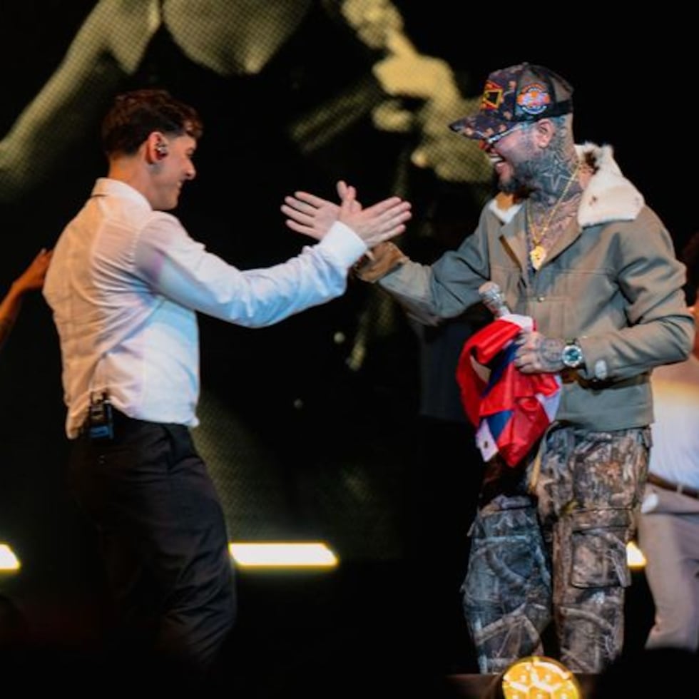 El cantante Guaynaa encendió el Coca-Cola Music Hall con un concierto que celebró su evolución artística.