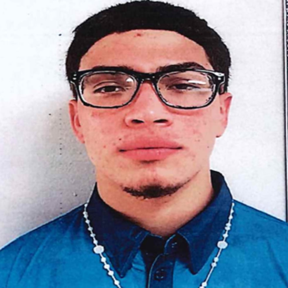 Alexis Gabriel Suárez Rodríguez, residente en la urbanización Santa Rita de Vega Alta, fue visto por última vez en los predios de una oficina dental ubicada en la carretera PR-693