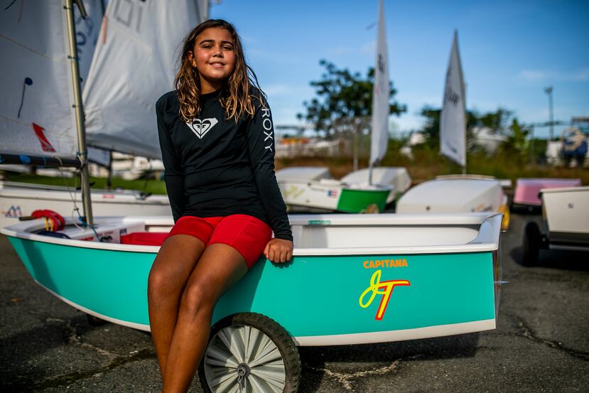 Jeaneliz García Cruz, de 11 años y estudiante de la escuela de vela.
