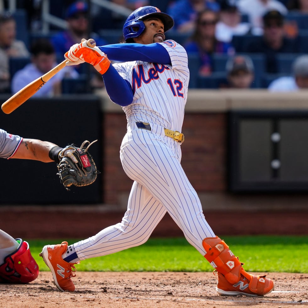 Francisco Lindor suma cuatro Bates de Plata en su carrera.
