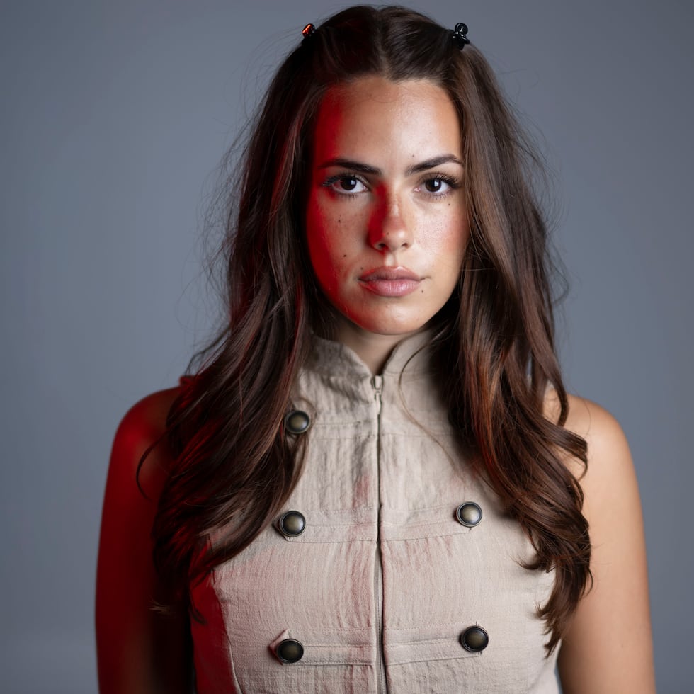 Entrevista con la influencer y actriz Kiki Montilla, quien protagoniza "Summer of Three”.
