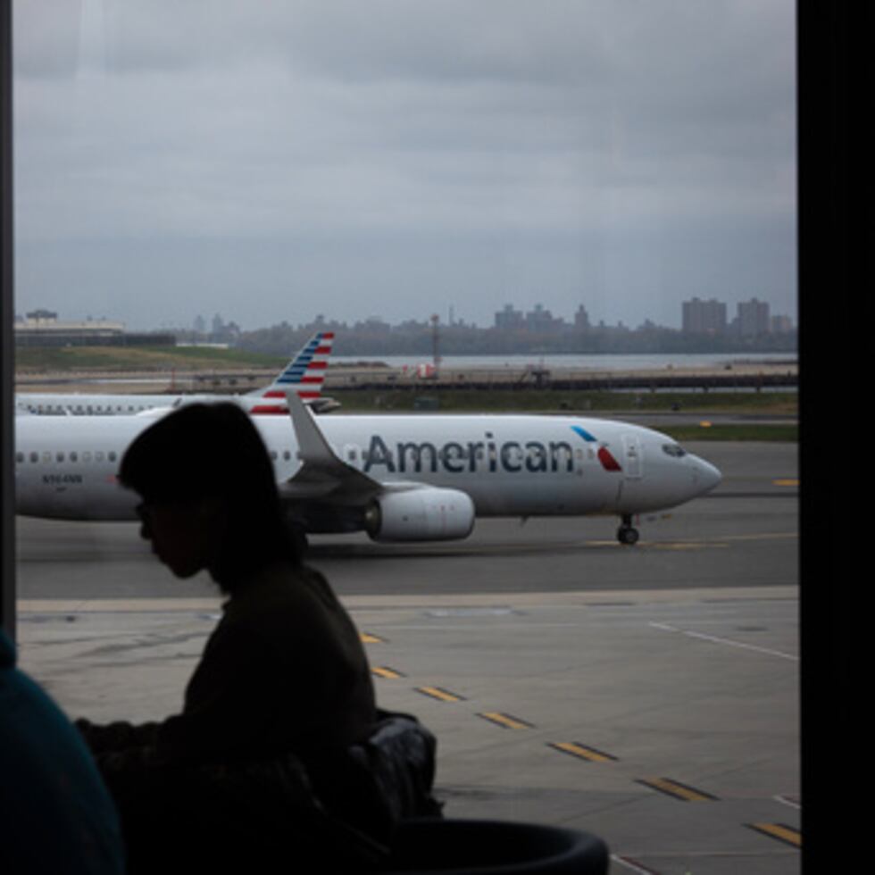 Se calcula que 5.2 millones de pasajeros han sido afectados por retrasos o cancelaciones relacionadas con el personal desde que comenzó el cierre el 1 de octubre.