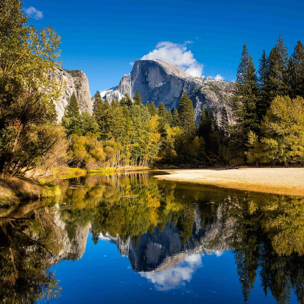 La Administración del presidente Donald Trump evalúa un acuerdo que cedería una parte del Parque Nacional Yosemite, en California, a un desarrollador inmobiliario.