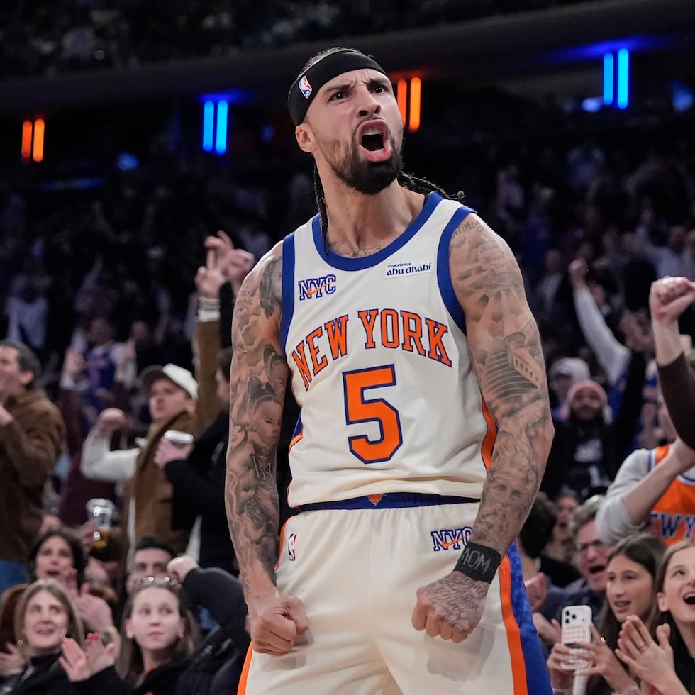 José Alvarado y los Knicks buscarán este sábado el campeonato en San Antonio.