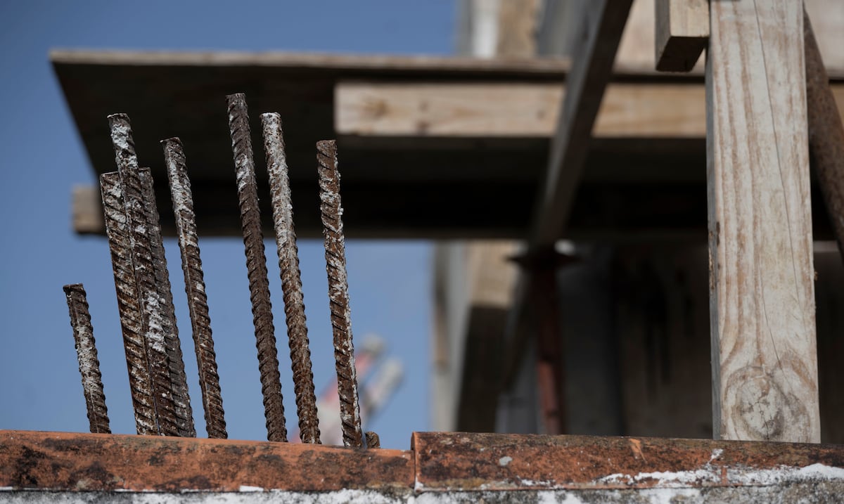 Mujer denuncia fraude tras pagar $6,350 a contratista que abandonó obra en Trujillo Alto