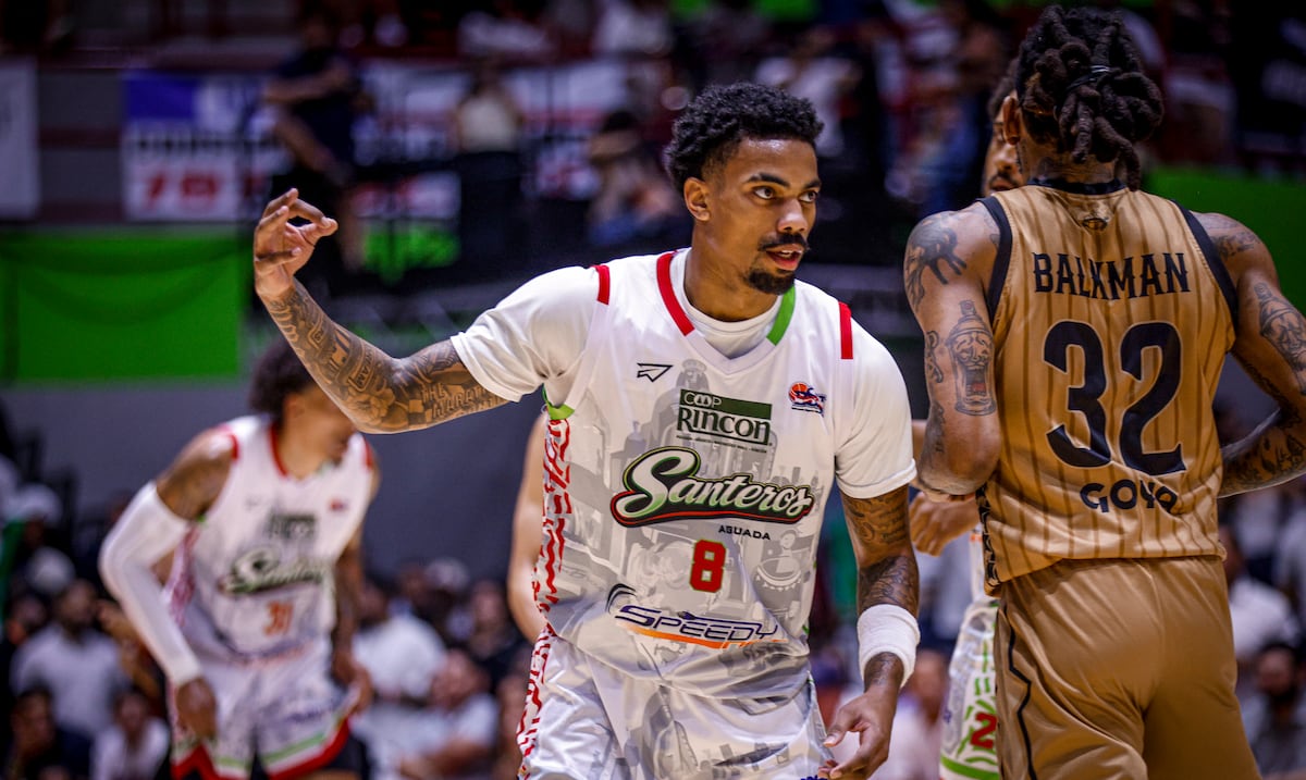 Santeros nivelan 2-2 la final del BSN tras vencer 67-64 a los Vaqueros