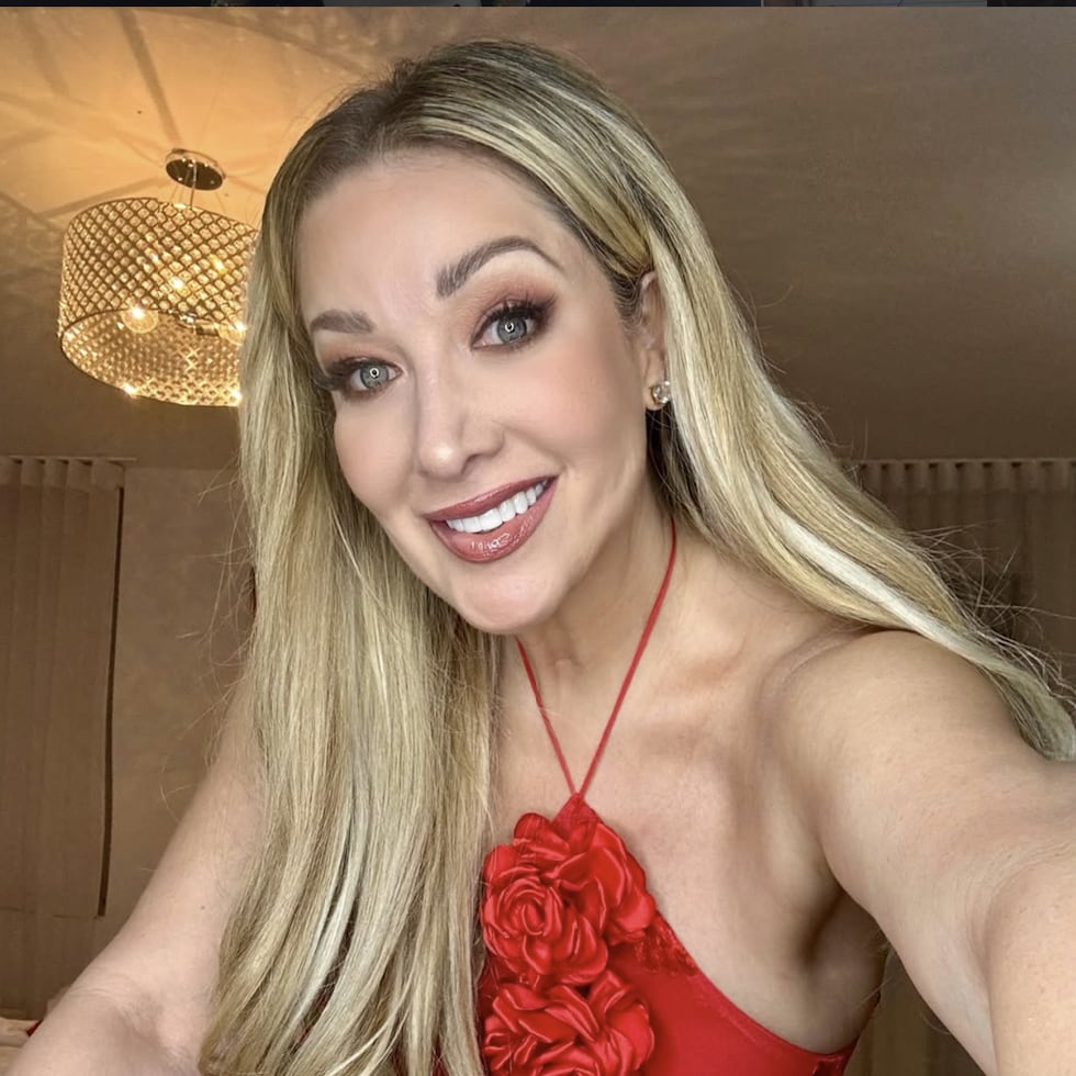 La presentadora permanece en el hospital. (Instagram)