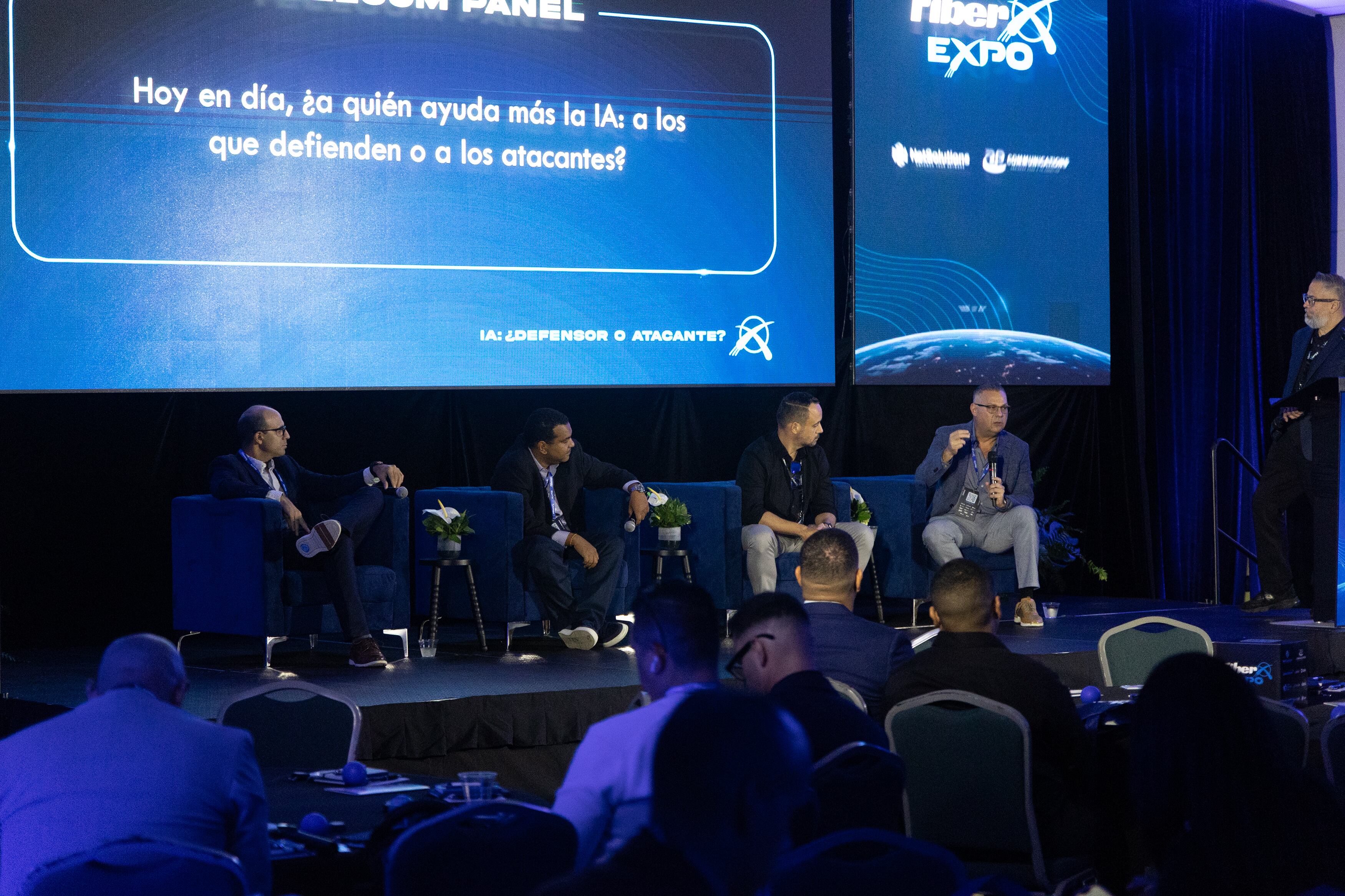 Imagen de la cobertura de: FiberX Expo 2026 reúne a actores de telecomunicaciones en el Centro de Convenciones