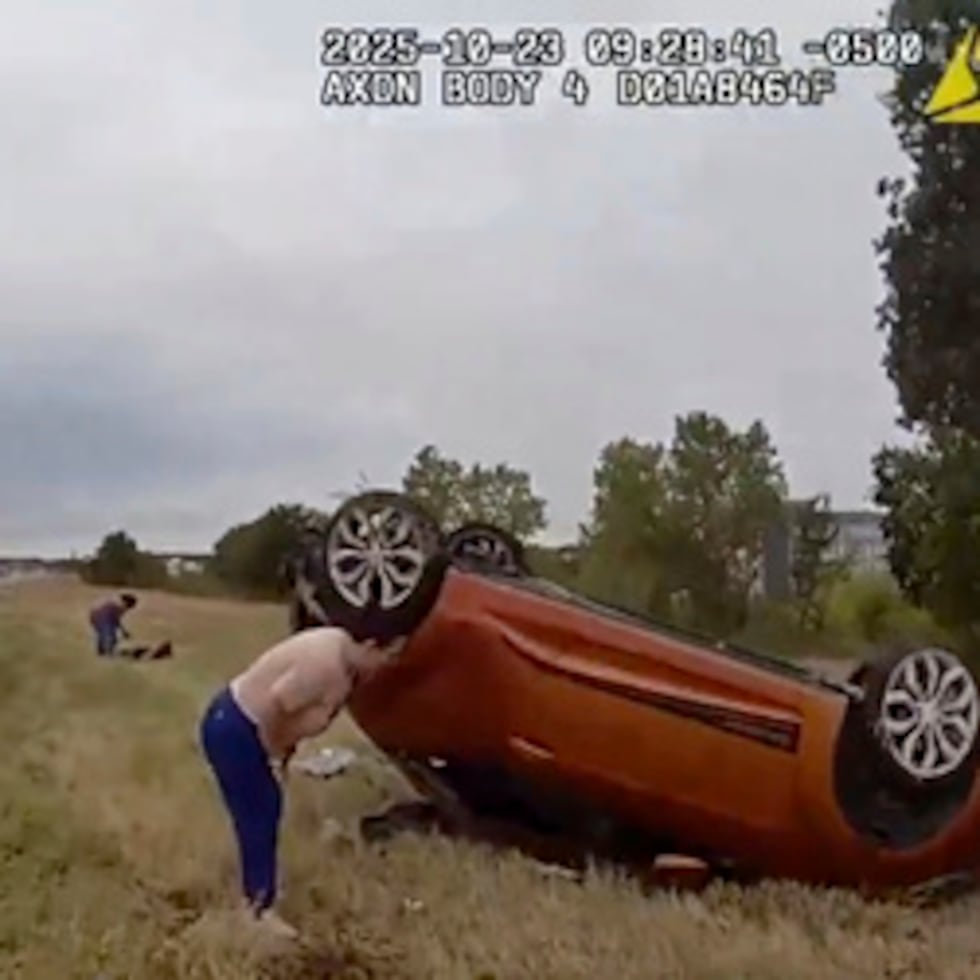 La policía dijo que se espera que tanto la madre como el niño se se recuperen completamente.