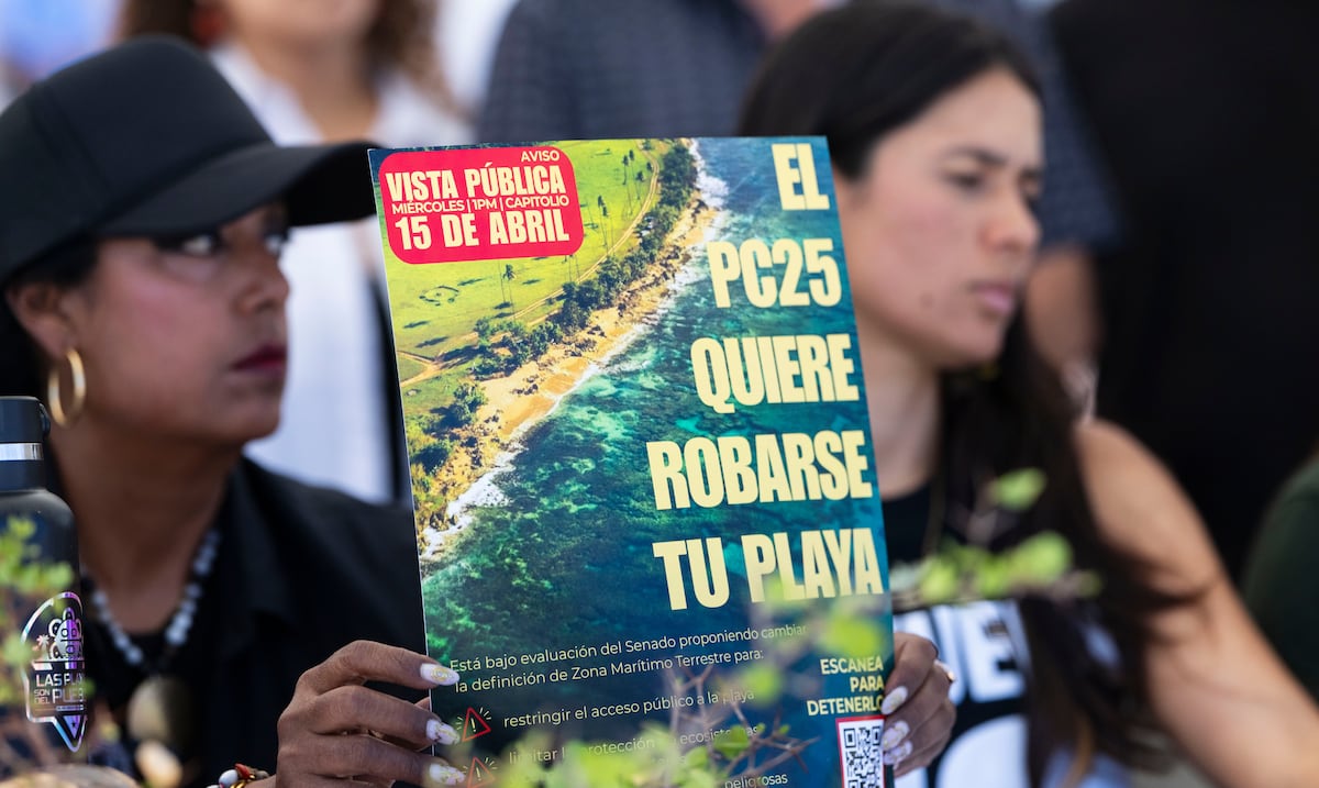 Más de 50 organizaciones se manifiestan en rechazo a medida que redefine la zona marítimo terrestre: “Aquí hay un pueblo activo”