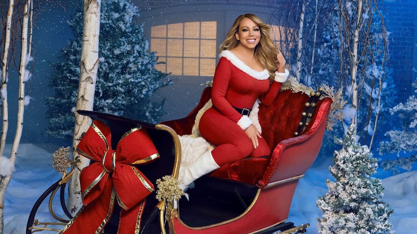 La artista femenina con más ventas de todos los tiempos, Mariah Carey, celebró el 30 aniversario de su icónico álbum "Merry Christmas" y su exitoso "All I Want For Christmas Is You" con el lanzamiento de nuevas ediciones especiales.