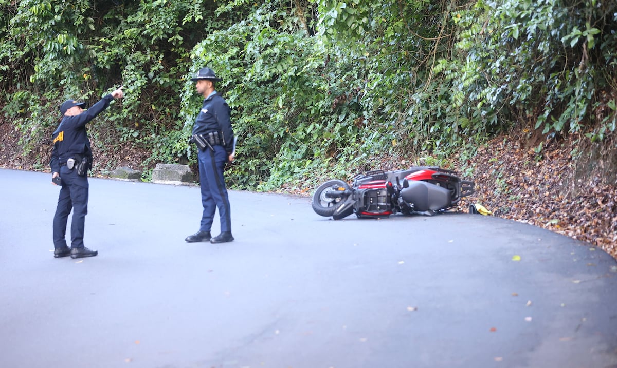 Septuagenario permanece en condición grave tras accidente en motora en Lares