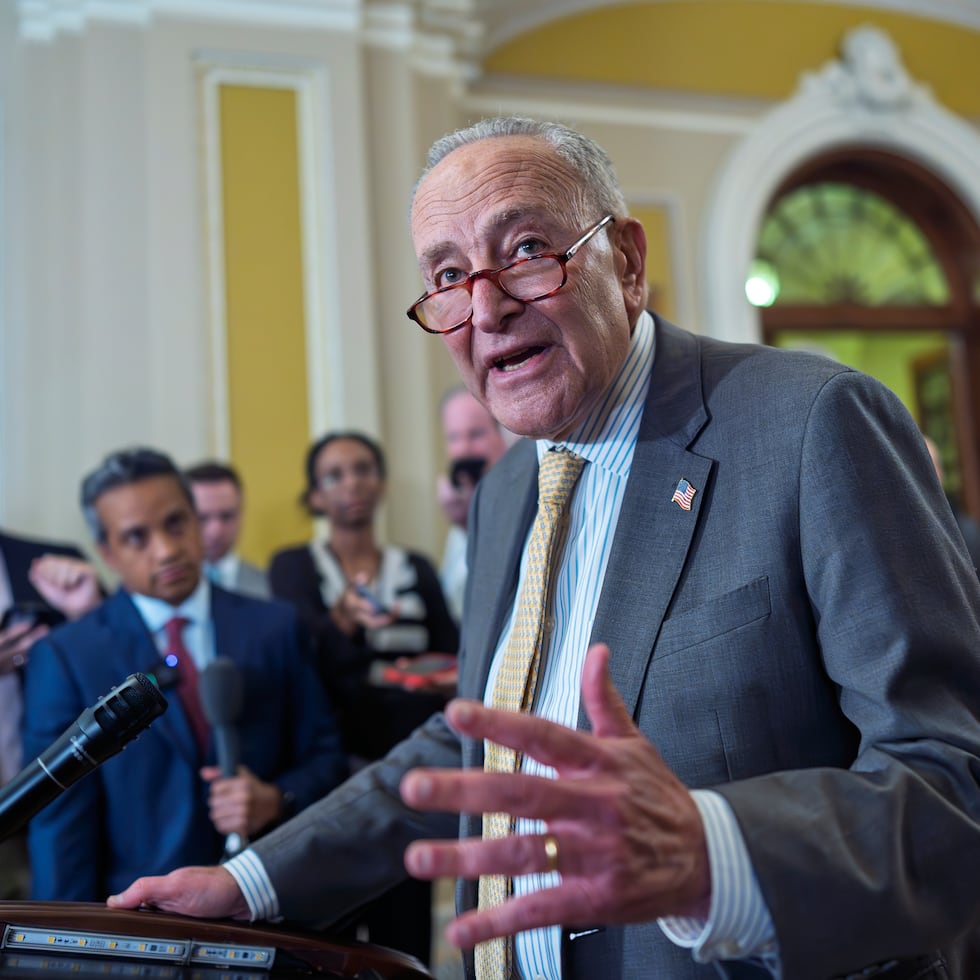 El Departamento de Justicia lanzó el viernes pasado un sitio web para consultar los documentos de la investigación de Epstein, después de que el Congreso aprobara una ley que obliga al Gobierno a divulgar toda la información no clasificada del caso.