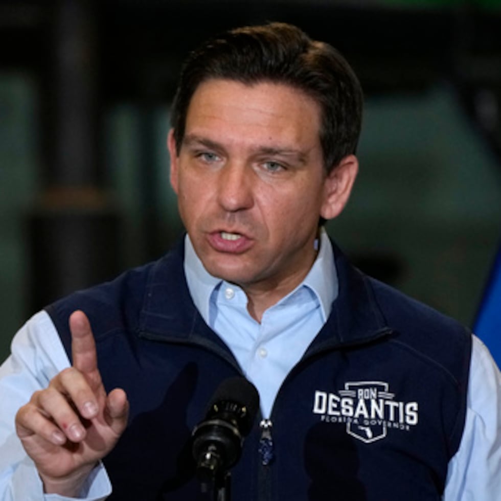 Ron DeSantis, gobernador de Florida, espera que los republicanos ganen cuatro escaños más con la redistribución electoral que acaba de aprobar.