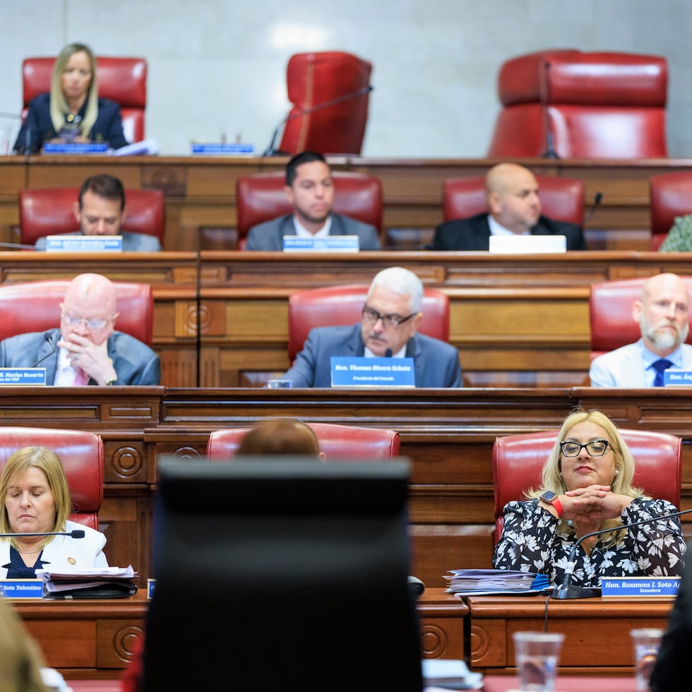 According to the rules of procedure, the proceedings are presided over by Rivera Schatz, who, in turn, is in charge of setting the turns, as well as the time to be used by each senator to question the deponent.