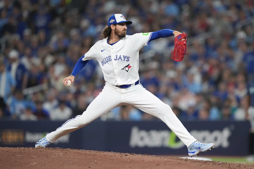 Kevin Gausman fue enviado por los Blue Jays a los Cubs de Chicago.