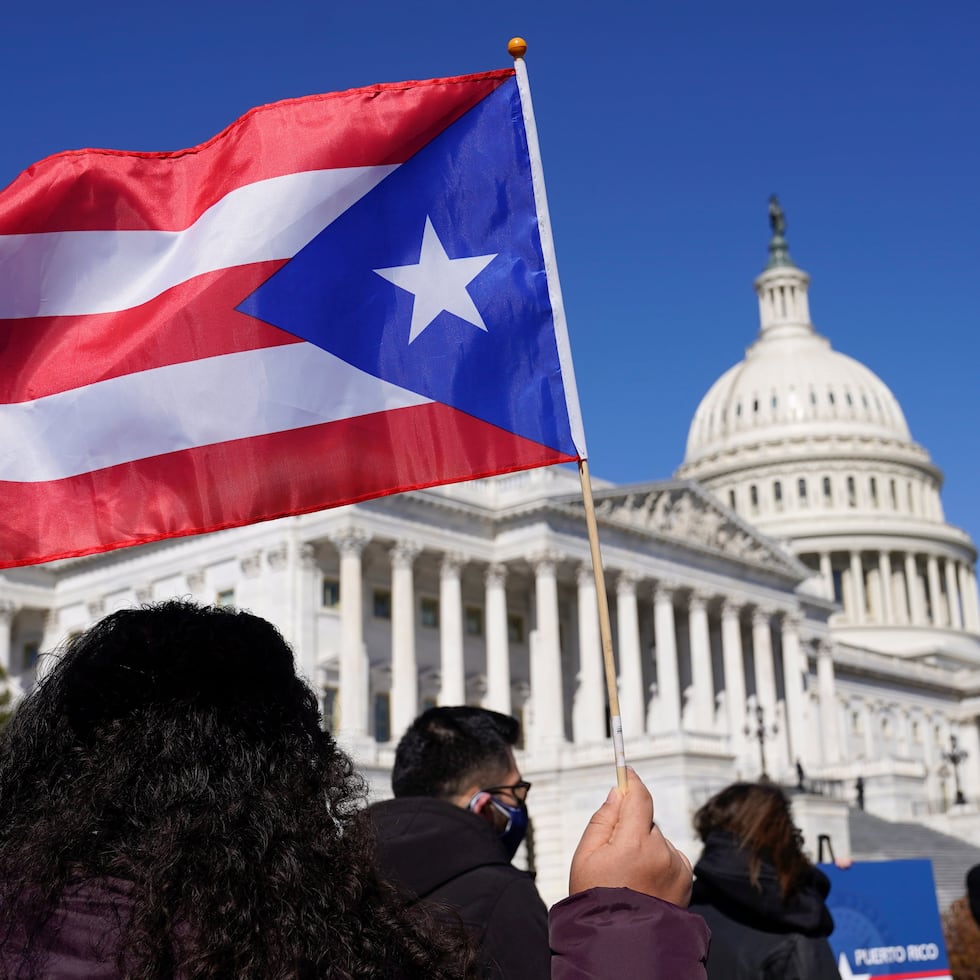 Los demócratas proponen, como partido, revivir un proyecto de ley como el antiguo 8393.