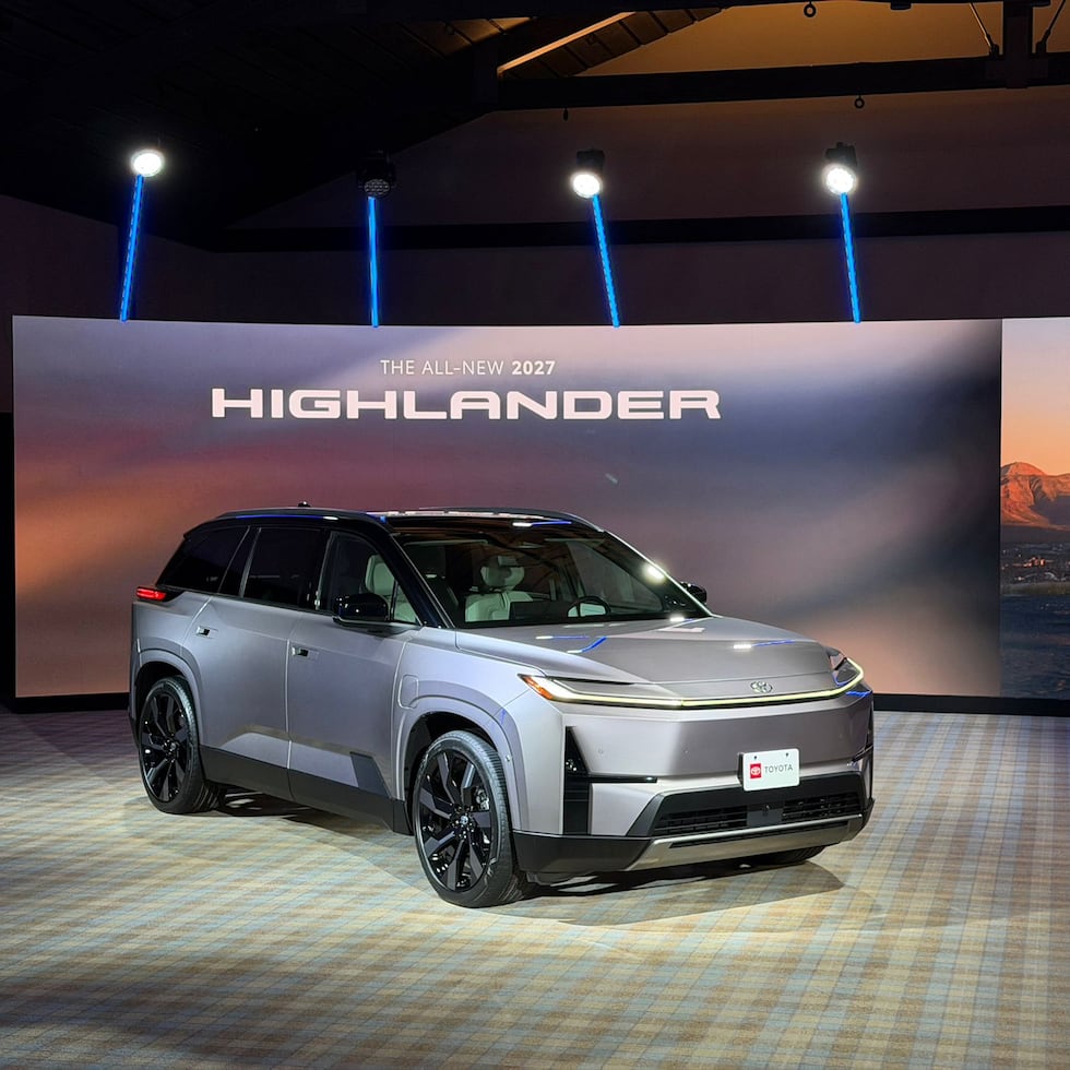 La Toyota Highlander 2027 estará disponible en dos versiones: XLE y Limited.