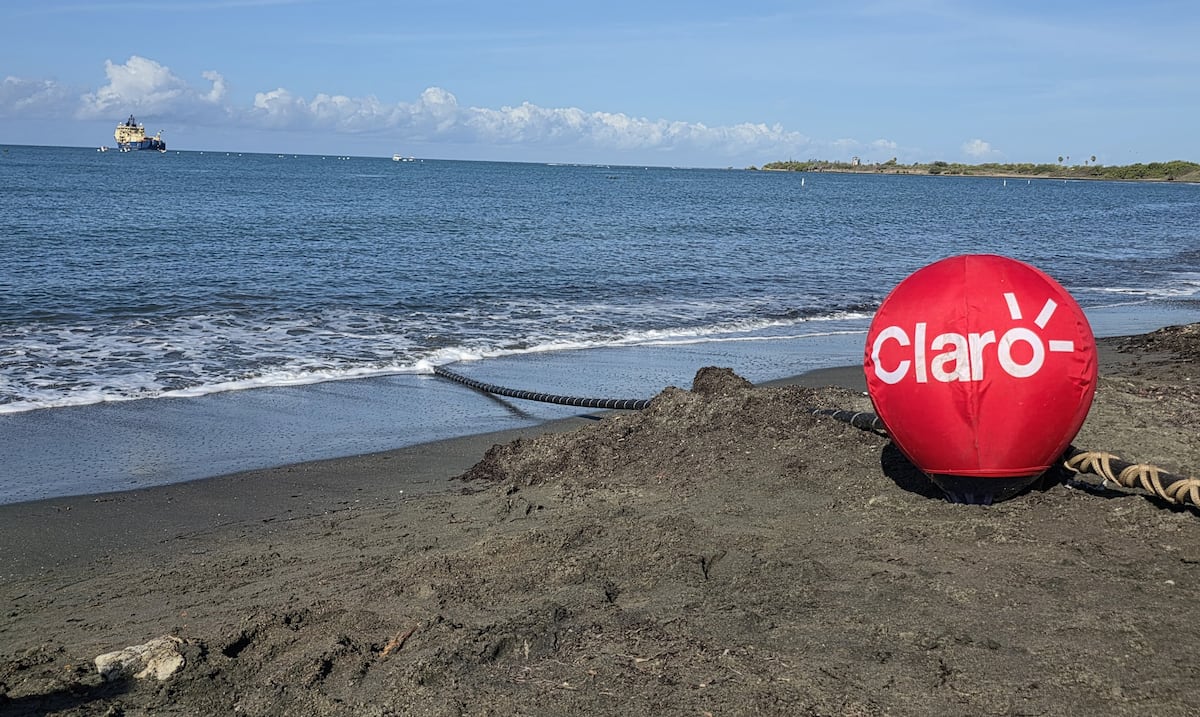 Claro despliega la primera conexión de cable submarino en el sur de Puerto Rico