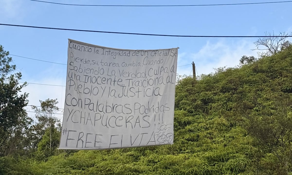 Nueva sábana en Ruta Panorámica de Aibonito envía mensaje de apoyo a acusadas en caso Gabriela Nicole