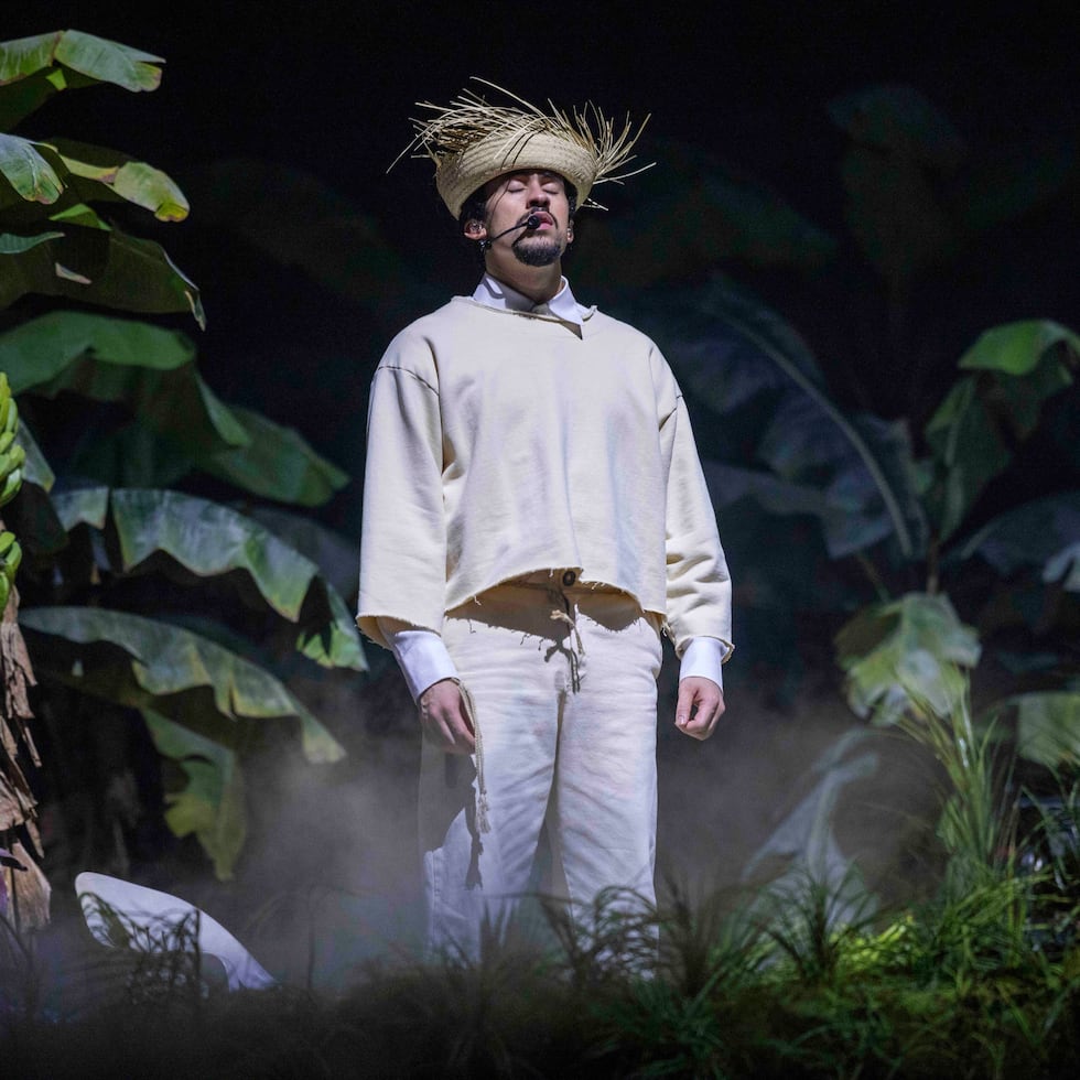 Bad Bunny será el artista del espectáculo de medio tiempo del Super Bowl.