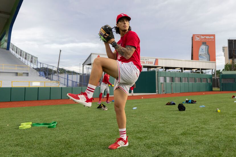 Dereck Rodríguez reforzará el bullpen de Puerto Rico.