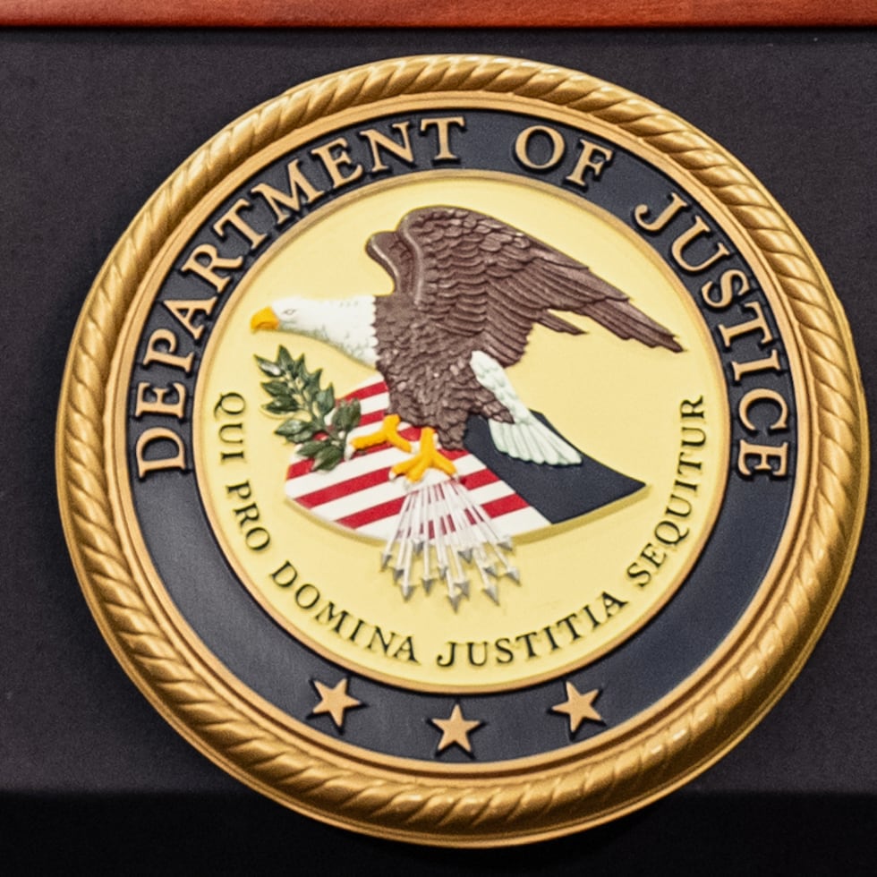 Esta no es la primera vez que la Justicia estadounidense retira cargos contra personas por supuestamente agredir a agentes migratorios.