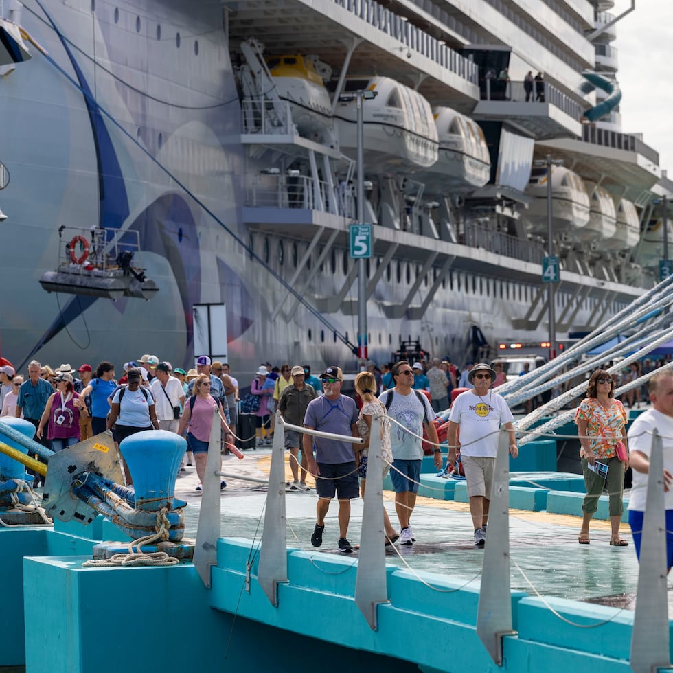 The list includes ships from Royal Caribbean, Princess Cruises, Norwegian Cruise Line, and Virgin Voyages.