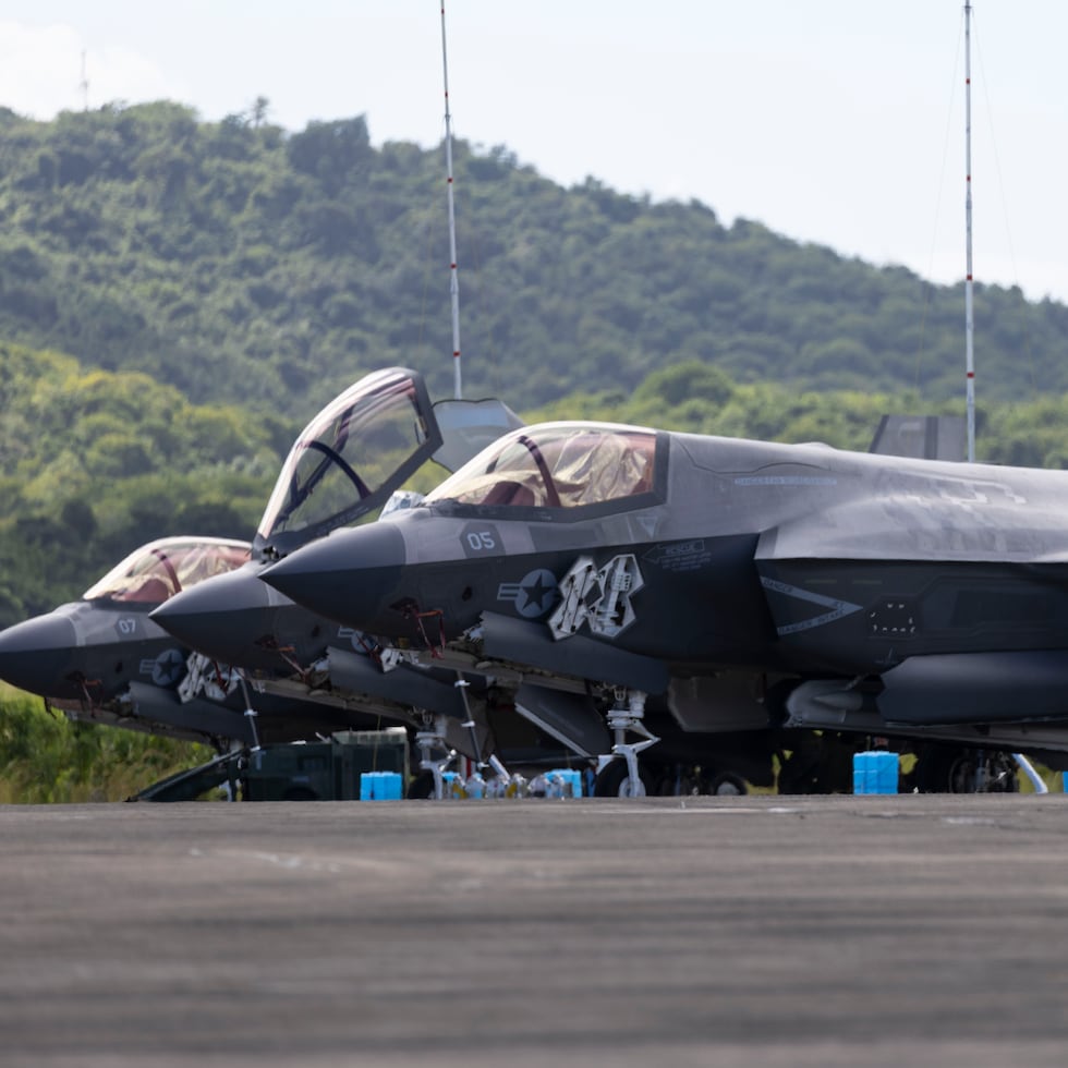 La escalada coincide con un mayor control en el Congreso de Estados Unidos sobre la legalidad de estas operaciones, especialmente tras el ataque del pasado 2 de septiembre, cuando un bombardeo remató a dos sobrevivientes, un hecho que expertos han señalado como un posible crimen.