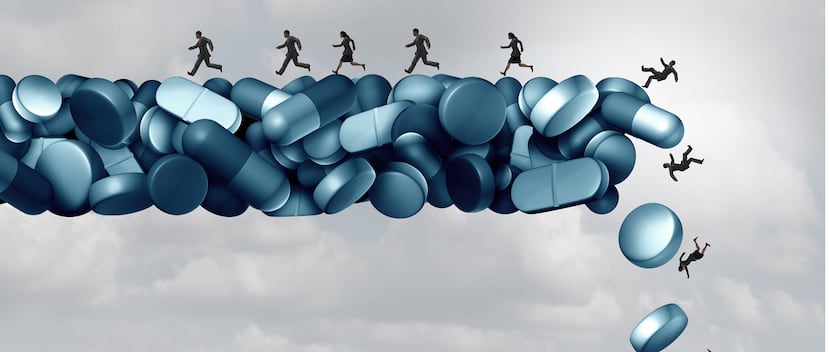 Se estima que más de un tercio de esas 64,000 muertes por sobredosis de 2016 estuvieron relacionadas con el fentanilo y sus análogos. (Shutterstock)